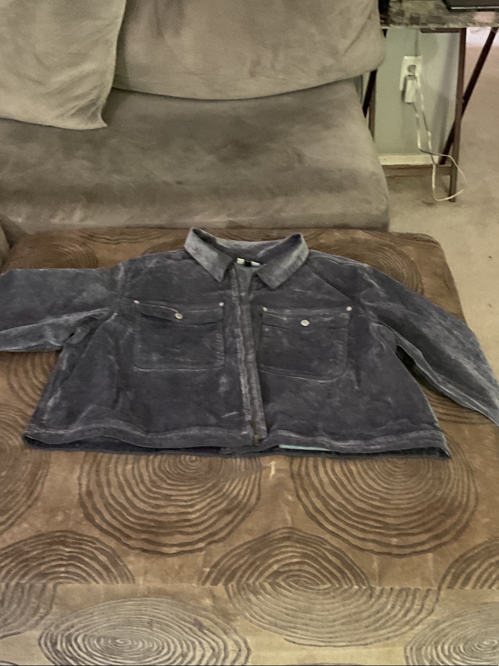 Universal threads women’s jacket brushed grey in color